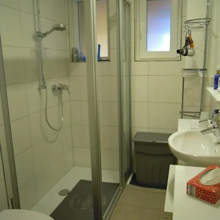 Ferienwohnung Haller 公寓 拉尔